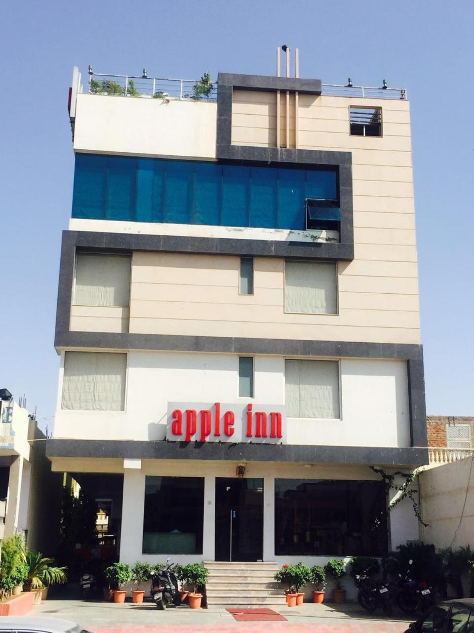 Tgi Apple Inn Dzsaipur Kültér fotó